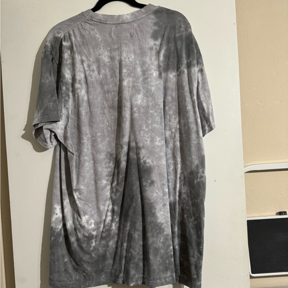 Market Butterfree Pokémon shirt - Picture 3 of 3